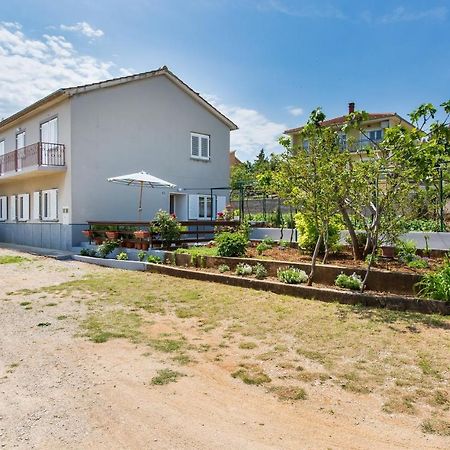 Appartment Rezika シロ エクステリア 写真